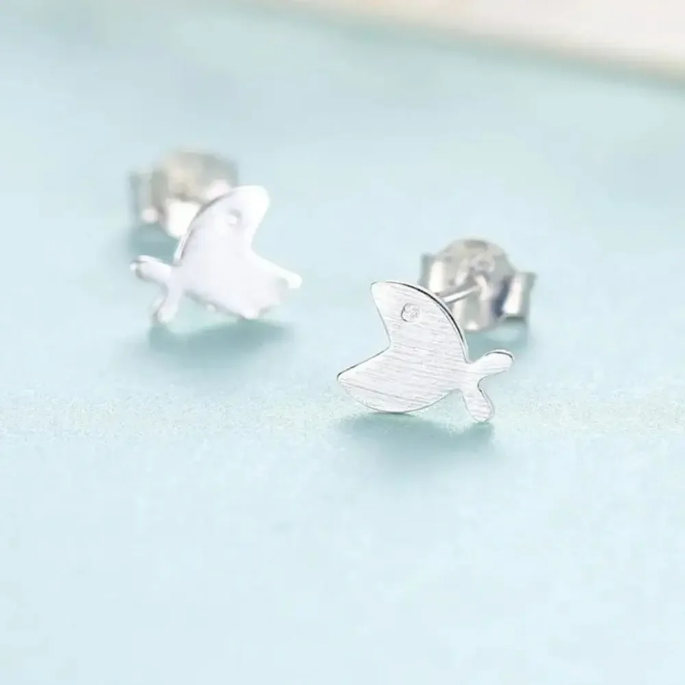 NEW 925 sterling silver brushed fish stud earrings jewelry B20B